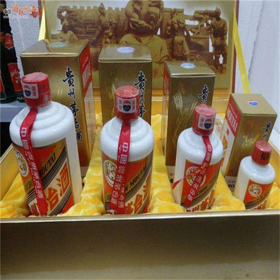 西陵青岛即墨30年茅台酒回收多少钱哪里回收(附近上门回收茅台酒）?